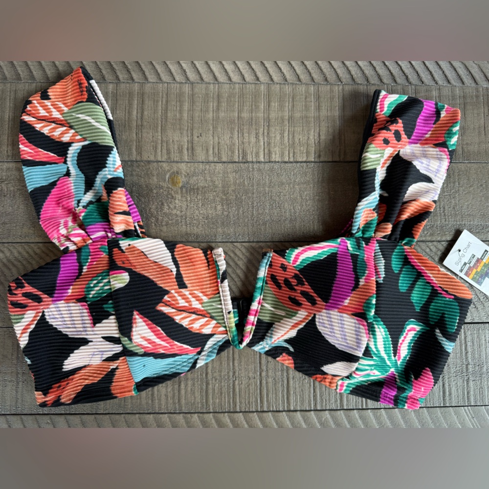 Time and Tru Floral Bikini Top Women’s Size Large 12-14 (NWT)